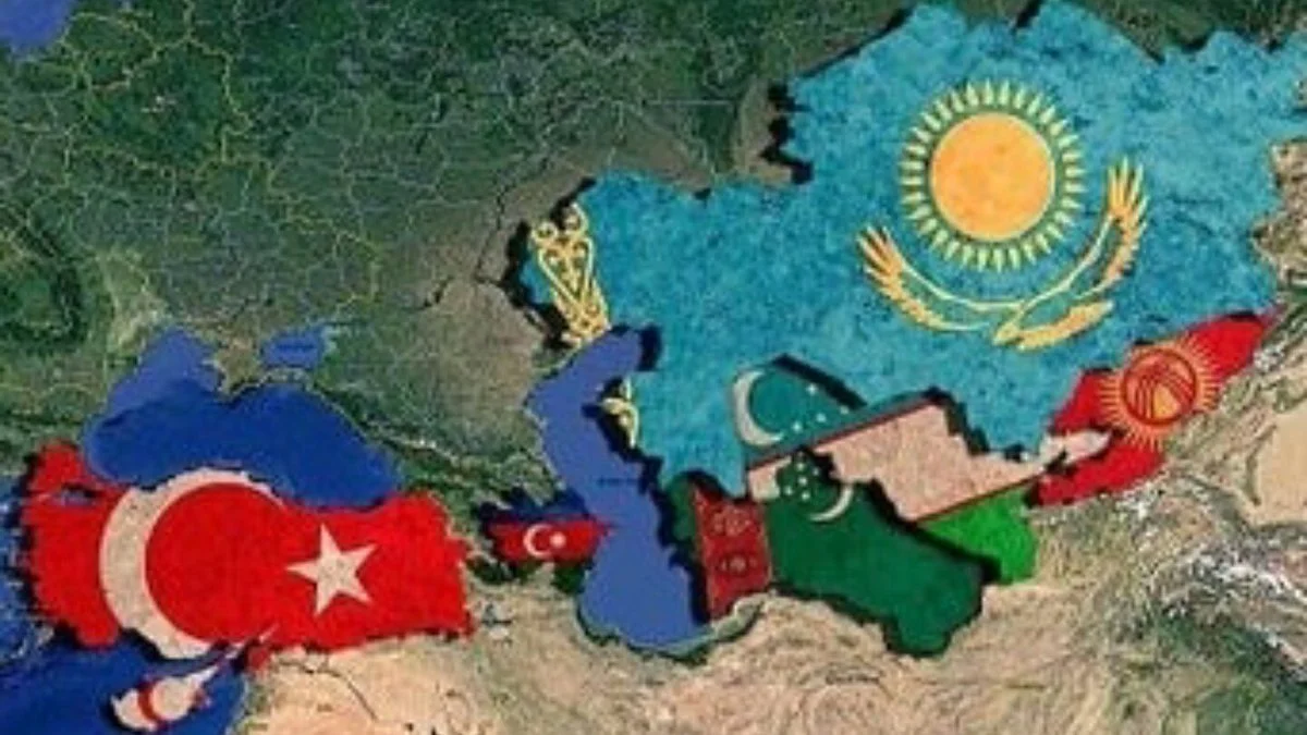 Rus Medyası: "Polonya'da Türklerin "Büyük Turan" çıkarları destekleniyor"