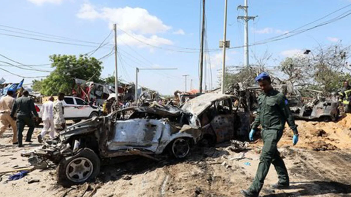 Somali'de askeri üsse bombalı saldırı