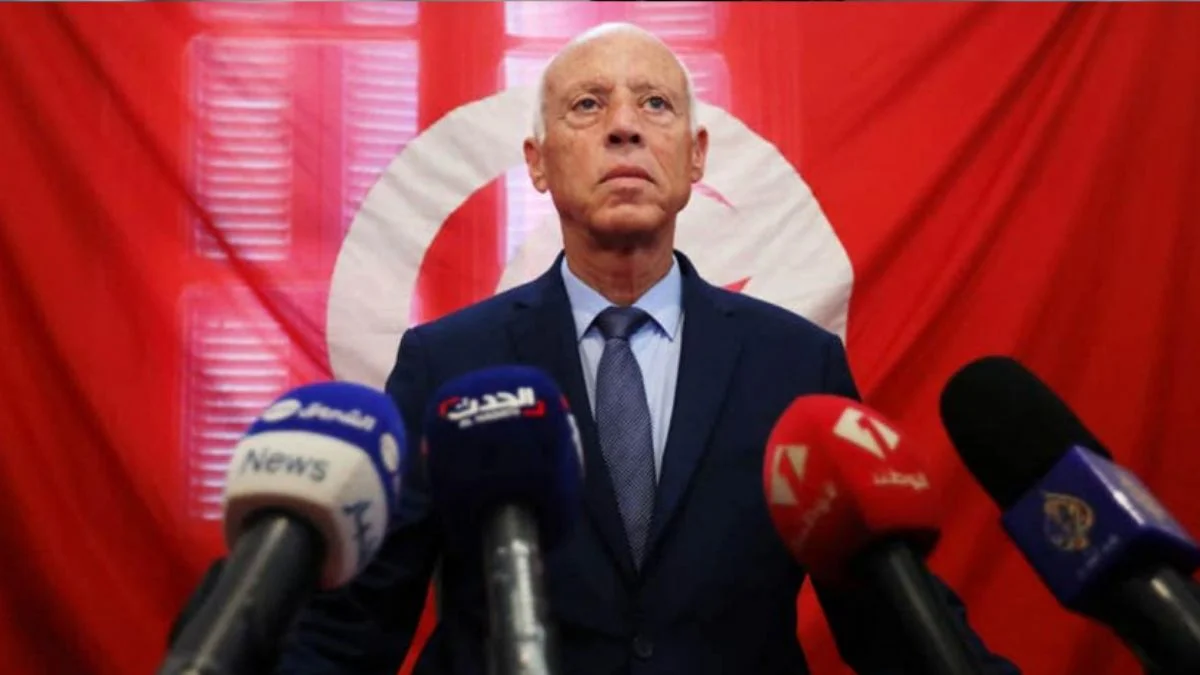 Tunus lideri Said: Lobiler nedeniyle tehlike altındayız
