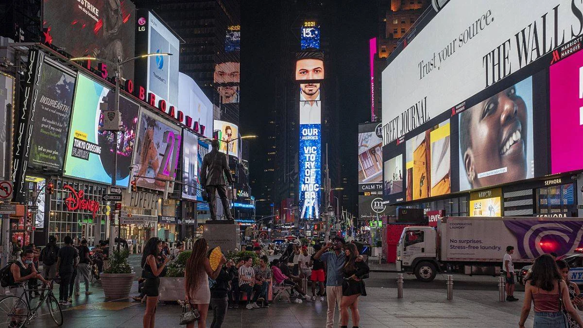 15 Temmuz New York'un Times Meydanı'nda anlatıldı