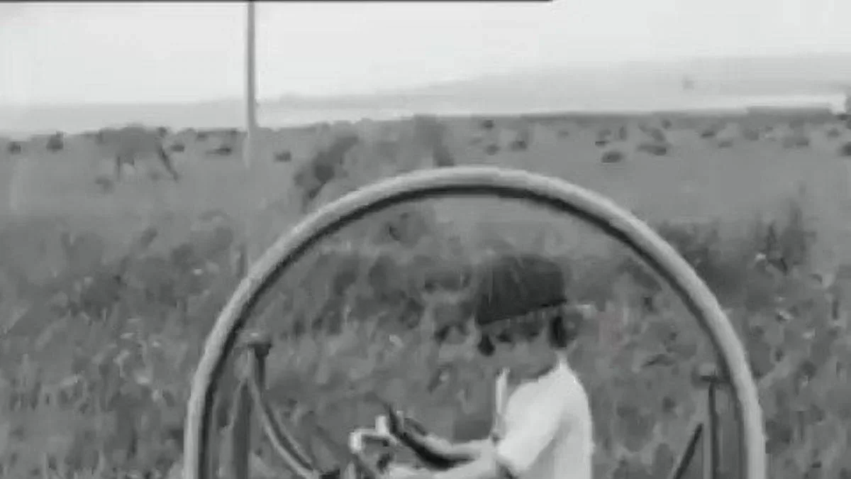 1927 yılında çocuk motosikleti