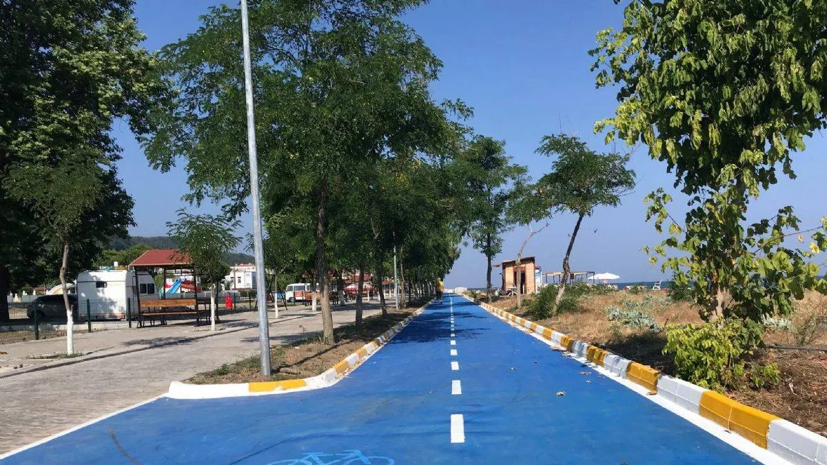 Abana Sahiline Bisiklet Yolu