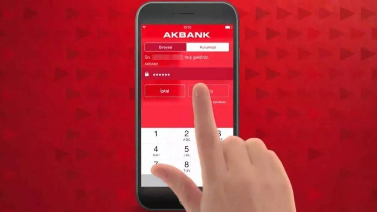 Akbank mobil çöktü mü? Akbank internet bankacılığı çöktü mü?
