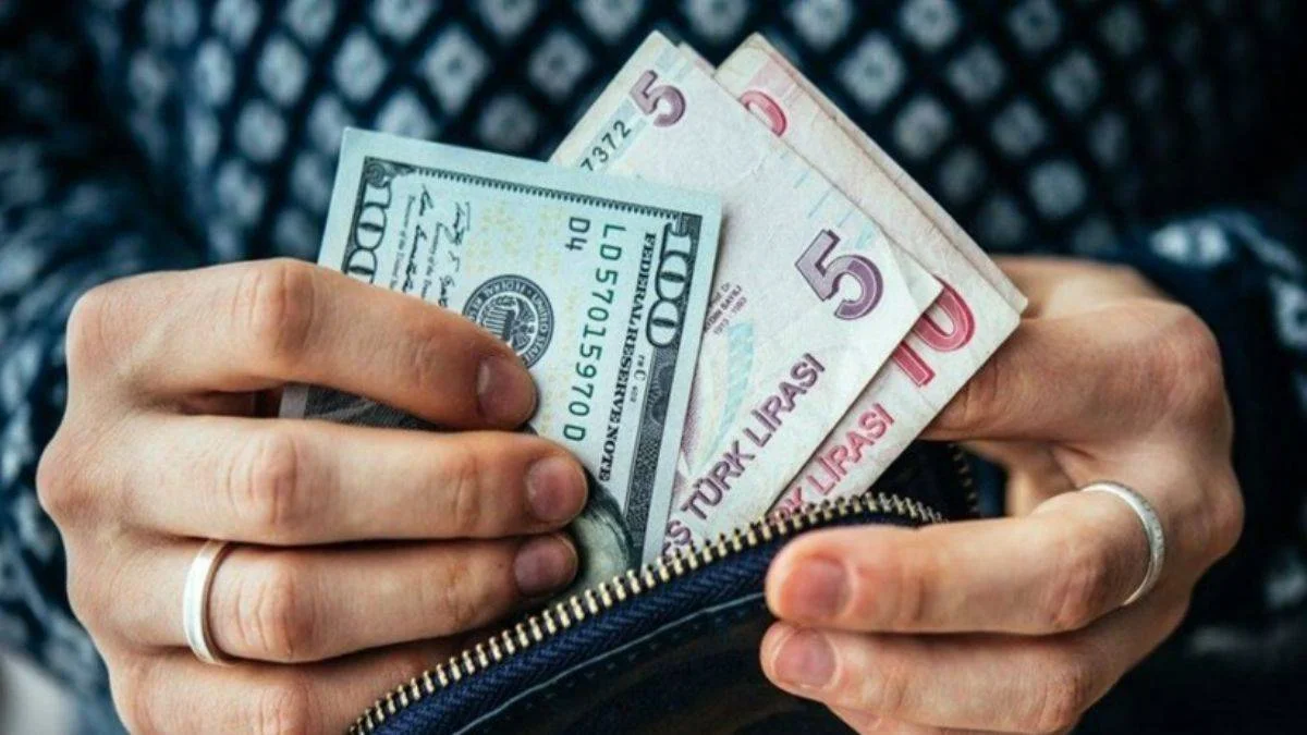 Analiz: 'Enflasyon tahminleri, fiyat baskıları neticesinde yükseltildi'