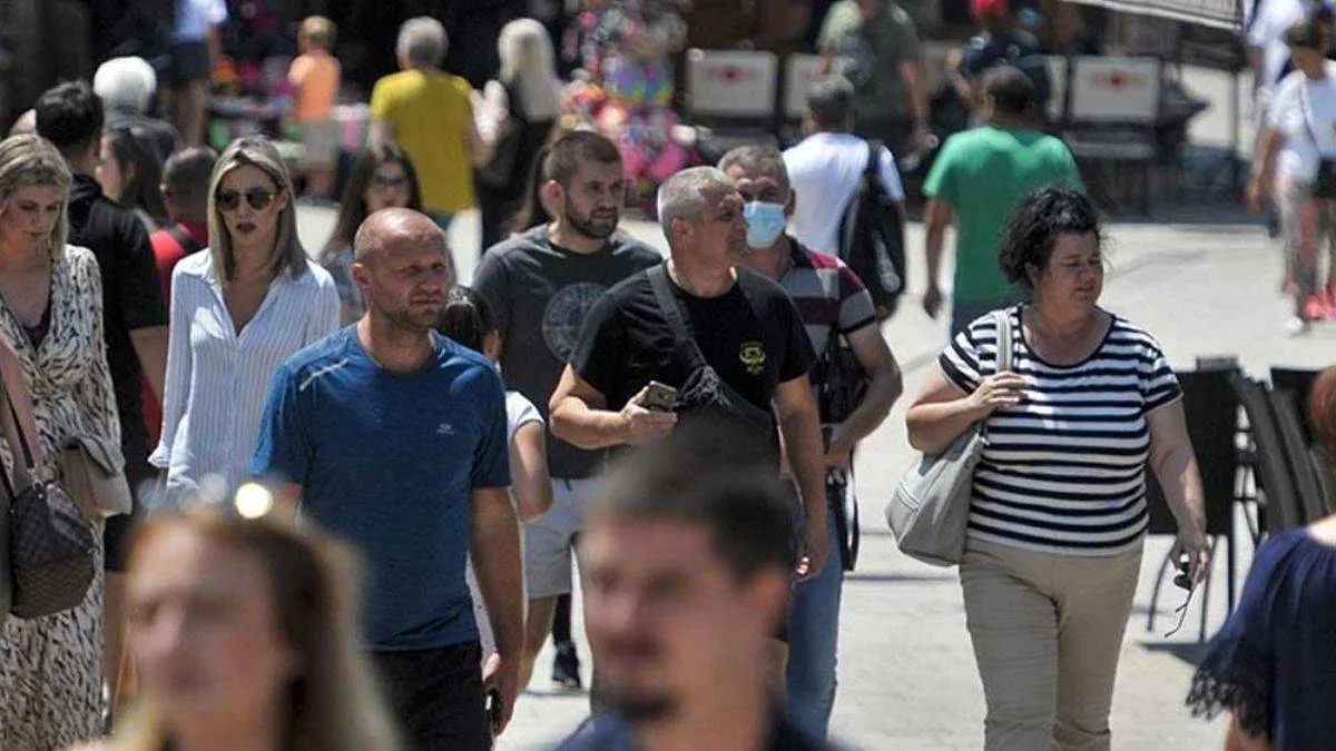 'Aşısız gençler Delta'yı daha ağır geçiriyor'