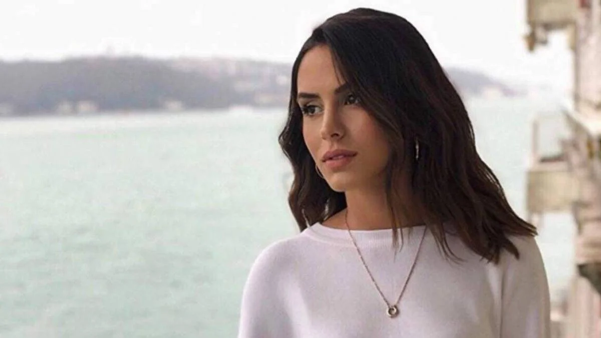 Ayşegül Çınar kimdir? Ayşegül Çınar hangi dizide oynuyor?