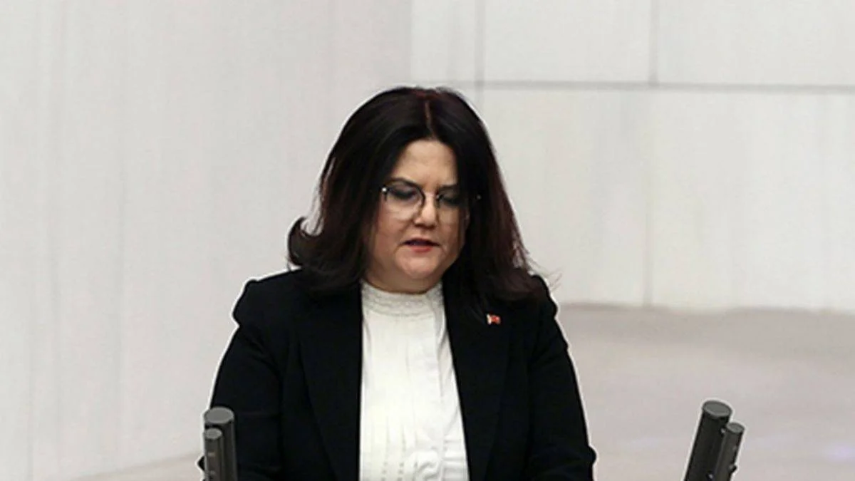 Bakan Yanık'tan AB Adalet Divanı'na ''başörtüsü'' tepkisi