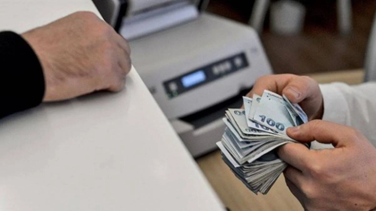 Başkan tepki gösterdi: Aylık 5 bin TL ile personel bulamıyor