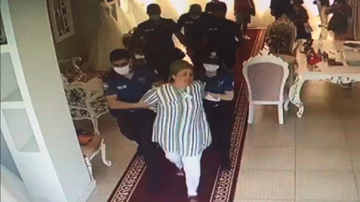 BBP'li yöneticiye ters kelepçede 4 polis görevden uzaklaştırıldı