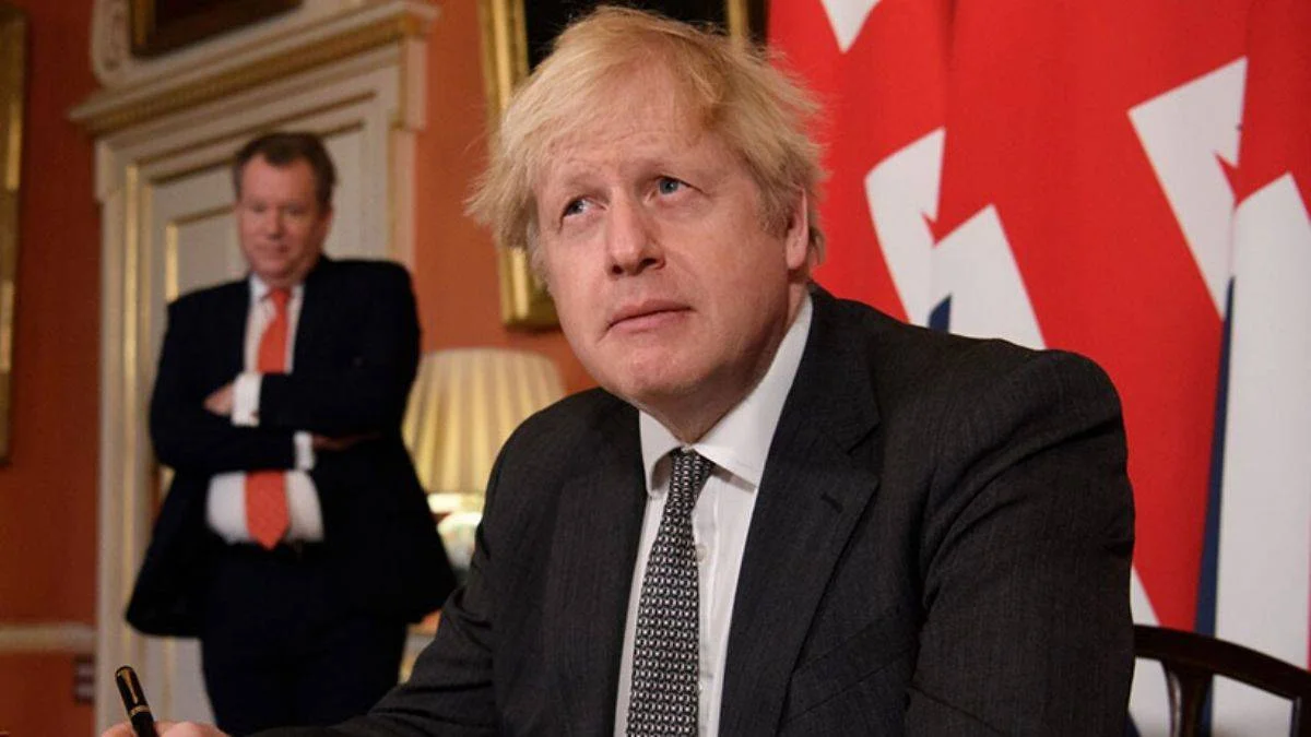 Bilim insanlarından tepki: Johnson hükümetinin adımı etik dışı ve tehlikeli