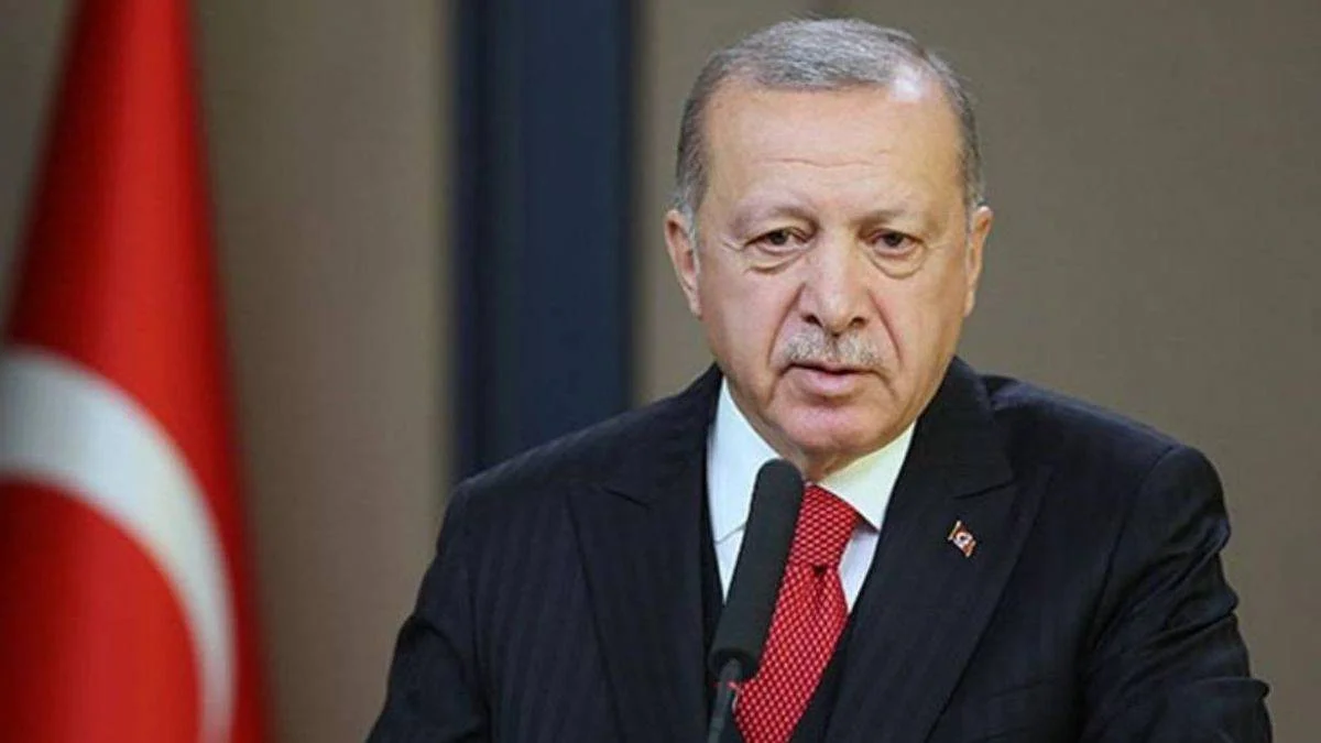 Cumhurbaşkanı Erdoğan'dan Mete Gazoz'a tebrik