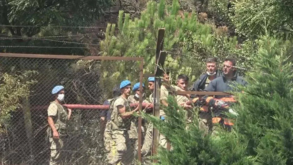 Esenler'de askeri kışlada yangın