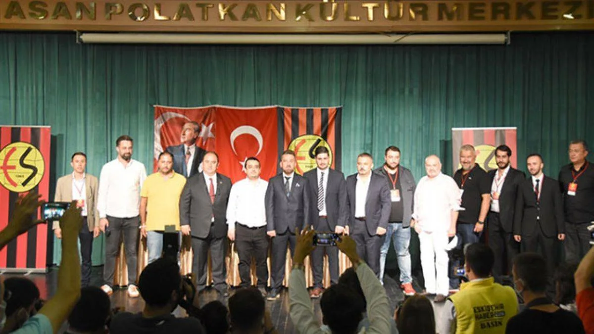 Eskişehirspor kapanmanın eşiğinden döndü