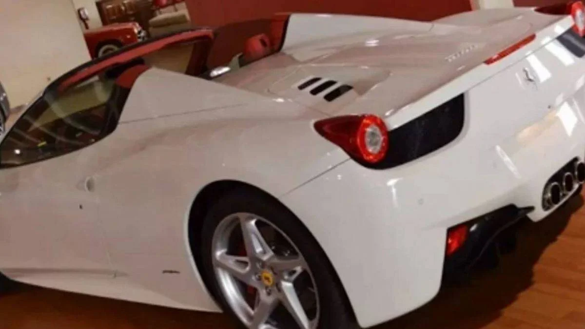 Ferrari 458 Spider fiyatı ne kadar? Tosuncuk'un Ferrarisi kaç para?