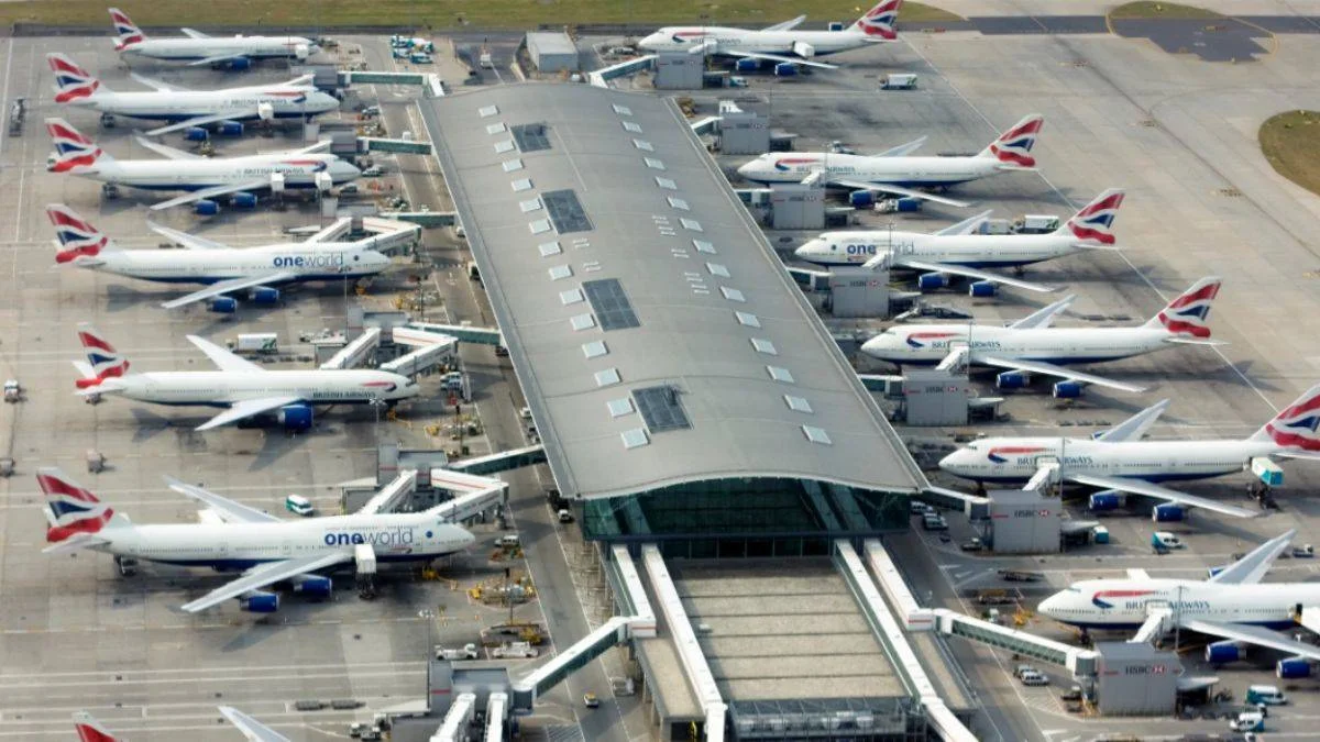 İngiltere'nin Heathrow Havalimanı 2,9 milyar sterlin zararda
