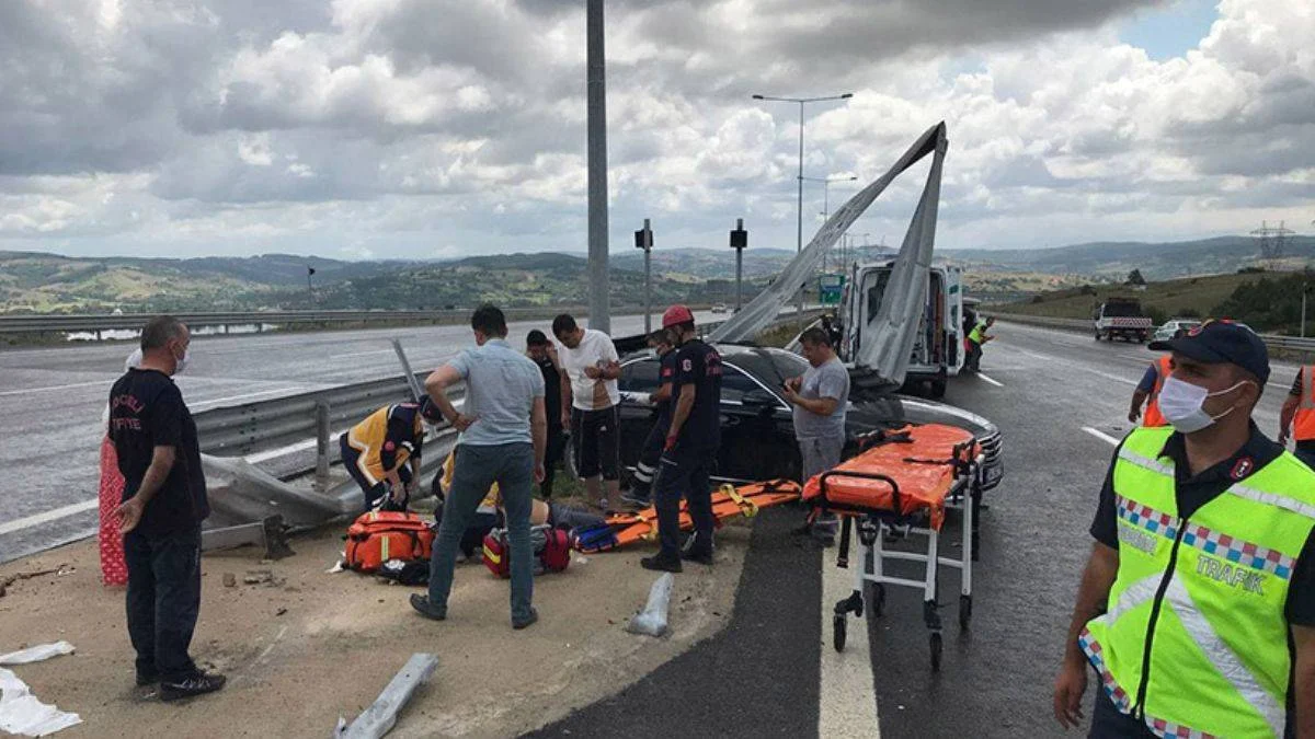 Kuzey Marmara Otoyolu'nda trafik kazası: 1 ölü, 4 yaralı