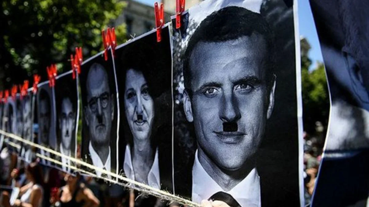 Macron'u Hitler'e benzeten afişe soruşturma