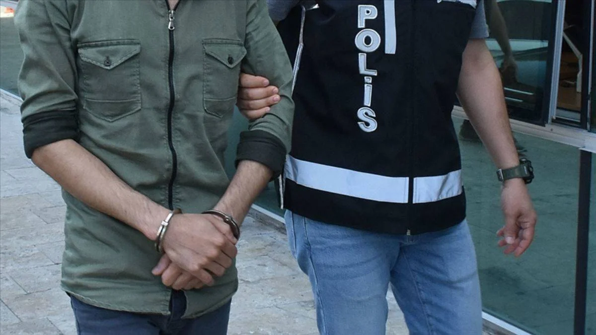 Marmaris'te HDP binasına ateş açılması olayında FETÖ bağlantıları tespit edilen şüpheli yakalandı