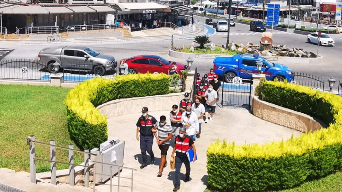 Marmaris'ten Yunanistan'a kaçmak isteyen FETÖ üyeleri yakalandı