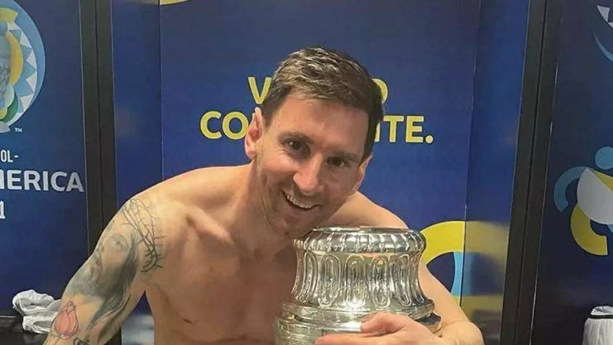 Messi, Instagram'da Ronaldo'nun beğeni rekorunu kırdı