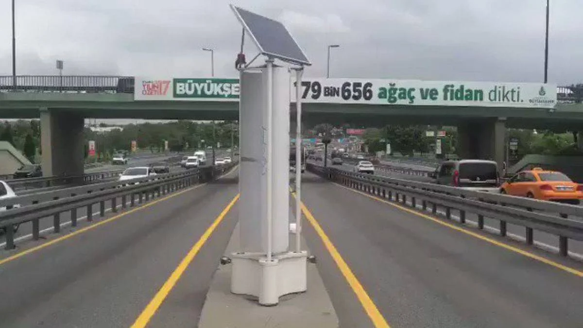 Metrobüs rüzgarı 20 bin eve elektrik üretiliyor..