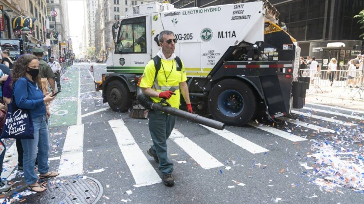New York'ta çalışanlara aşı zorunluluğu getiriliyor