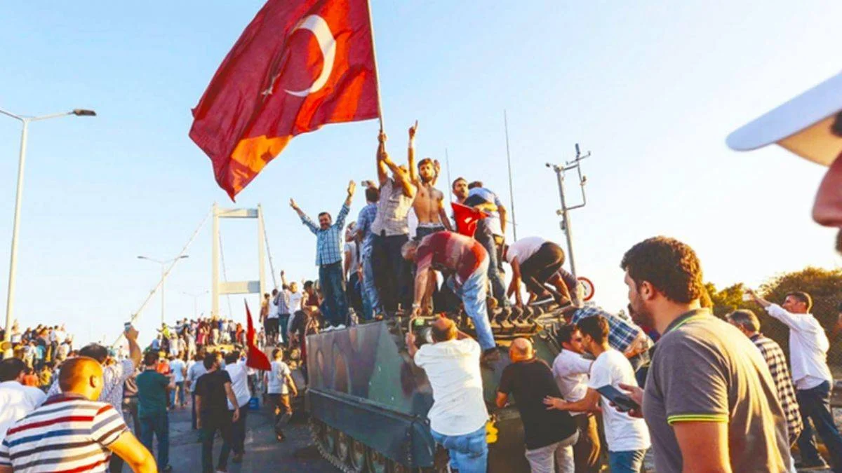 Optimar'dan 15 Temmuz anketi