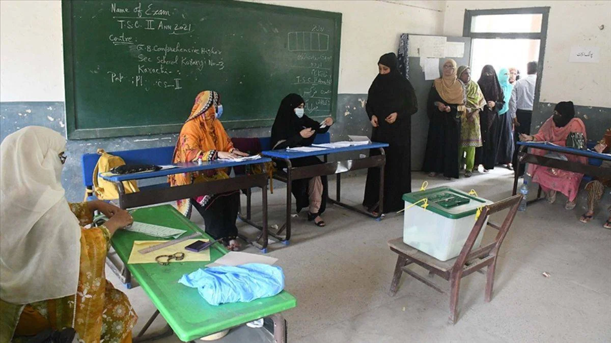 Pakistan'ın Keşmir bölgesinde seçimleri iktidar partisi kazandı