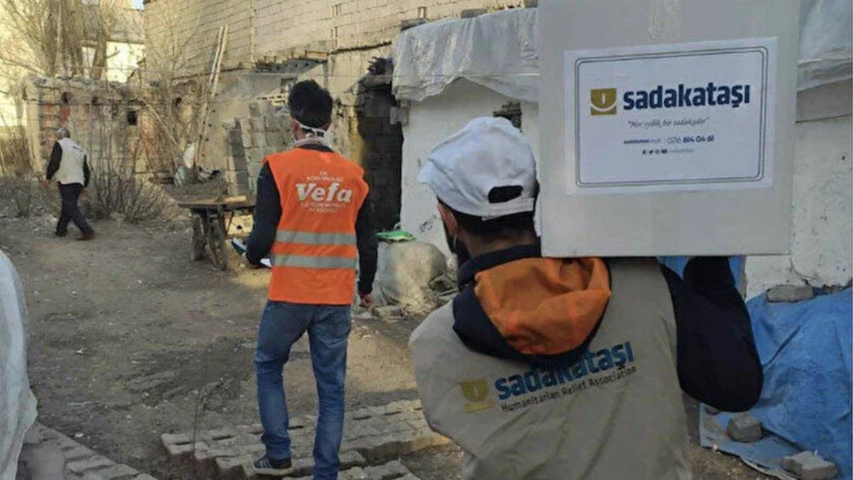 Sadakataşı Derneği ile yalnız değilsiniz