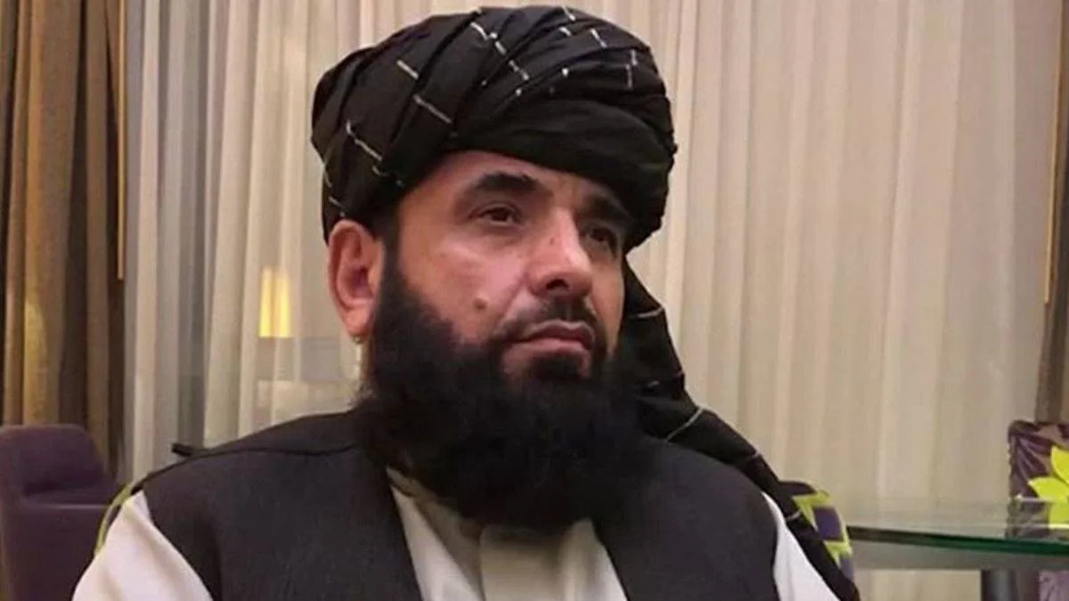 Taliban'dan ülkede kalacak yabancı askerlere tehdit gibi uyarı