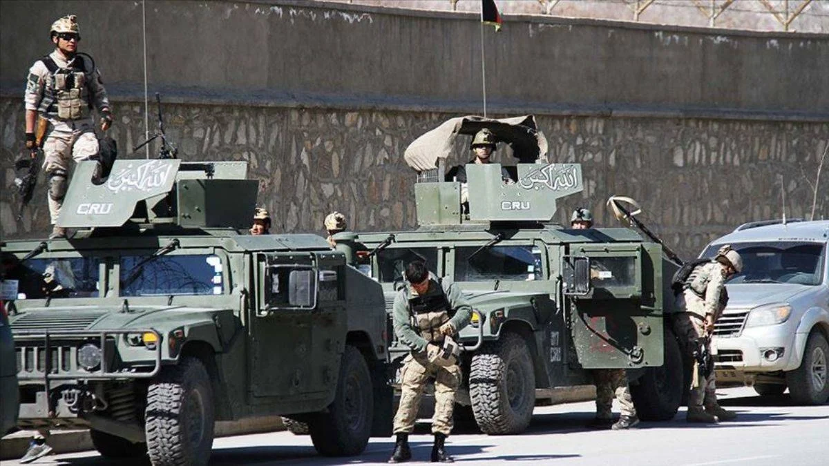 Taliban saldırılarının artması Afgan hükümetini varoluş kriziyle karşı karşıya bıraktı