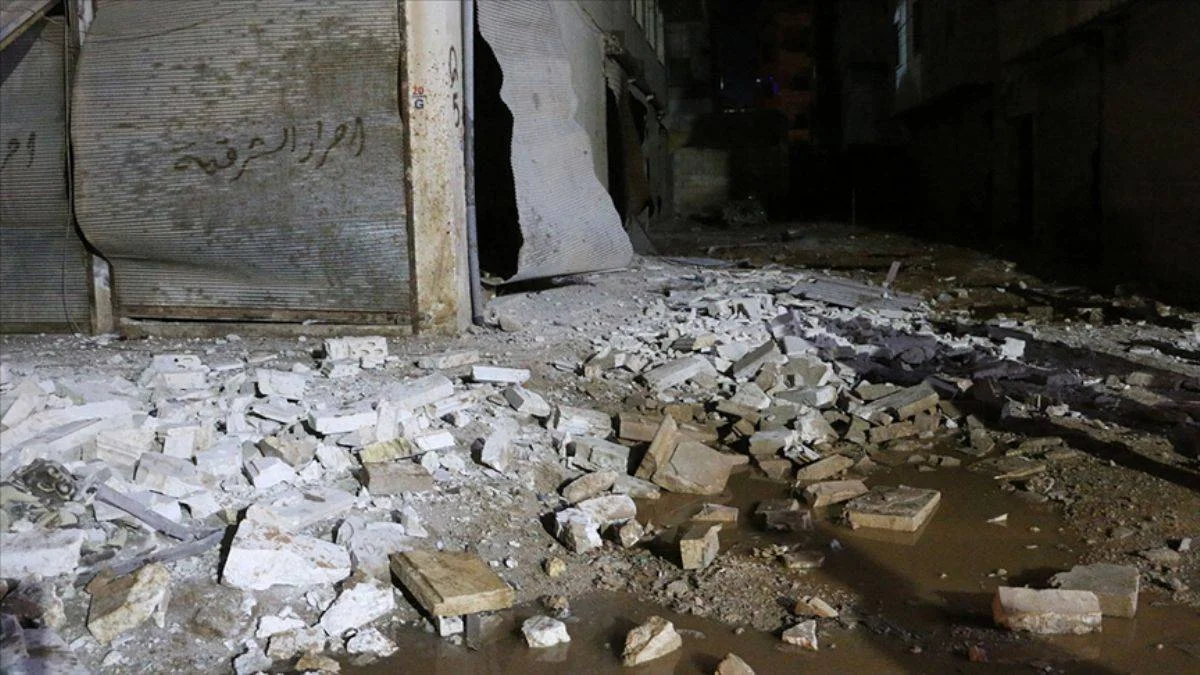 Tel Rıfat'taki YPG/PKK'lı teröristlerin Afrin'e saldırısında 2 sivil öldü