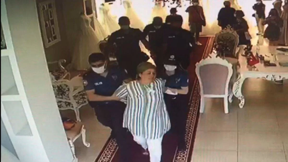 Ters kelepçeyle gözaltına soruşturma