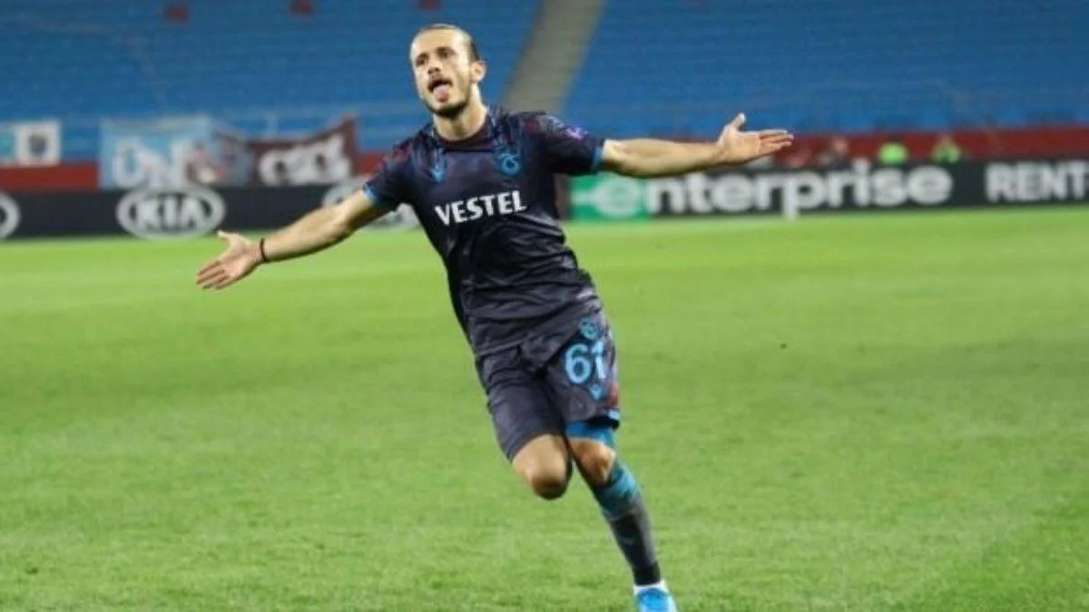 Trabzonspor'da Abdulkadir Parmak gelişmesi! Sözleşmesi...
