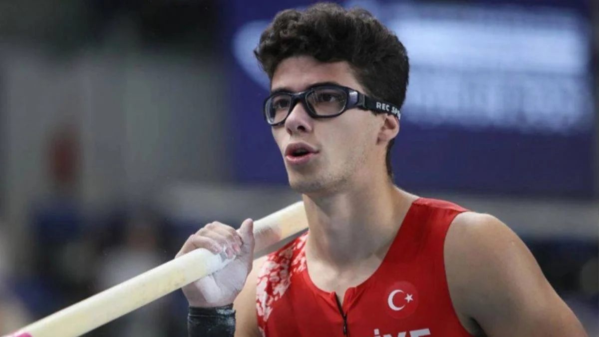 Türk atlet Ersu Şaşma'dan Olimpiyat Oyunları'nda tarihi başarı