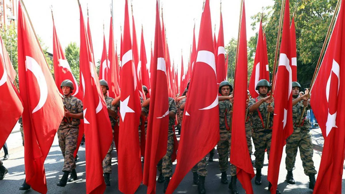 "Türkiye'ye Fransa'dan, Almanya'dan bakınca süper güç görüyorsunuz"