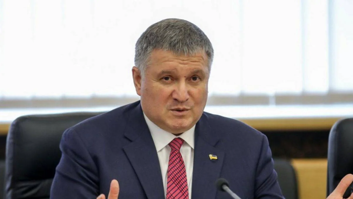 Ukrayna'da üst düzey istifa: İçişleri Bakanı Avakov görevi bıraktı