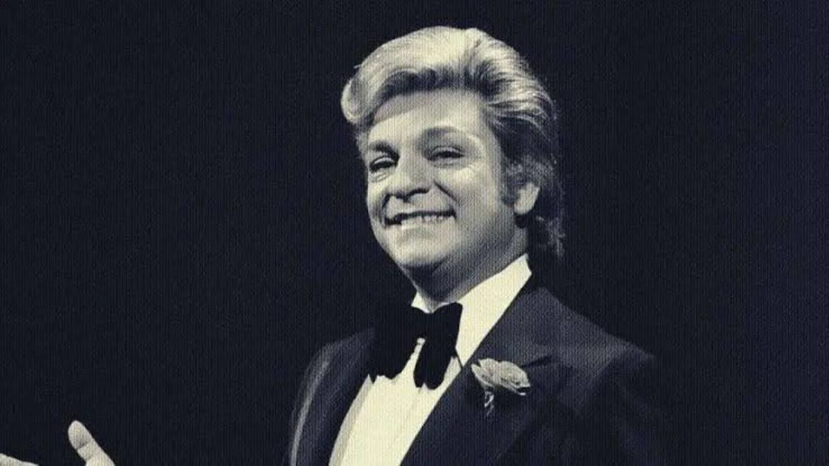 'Zeki Müren ve MİT işbirliği yapıyordu' iddiası