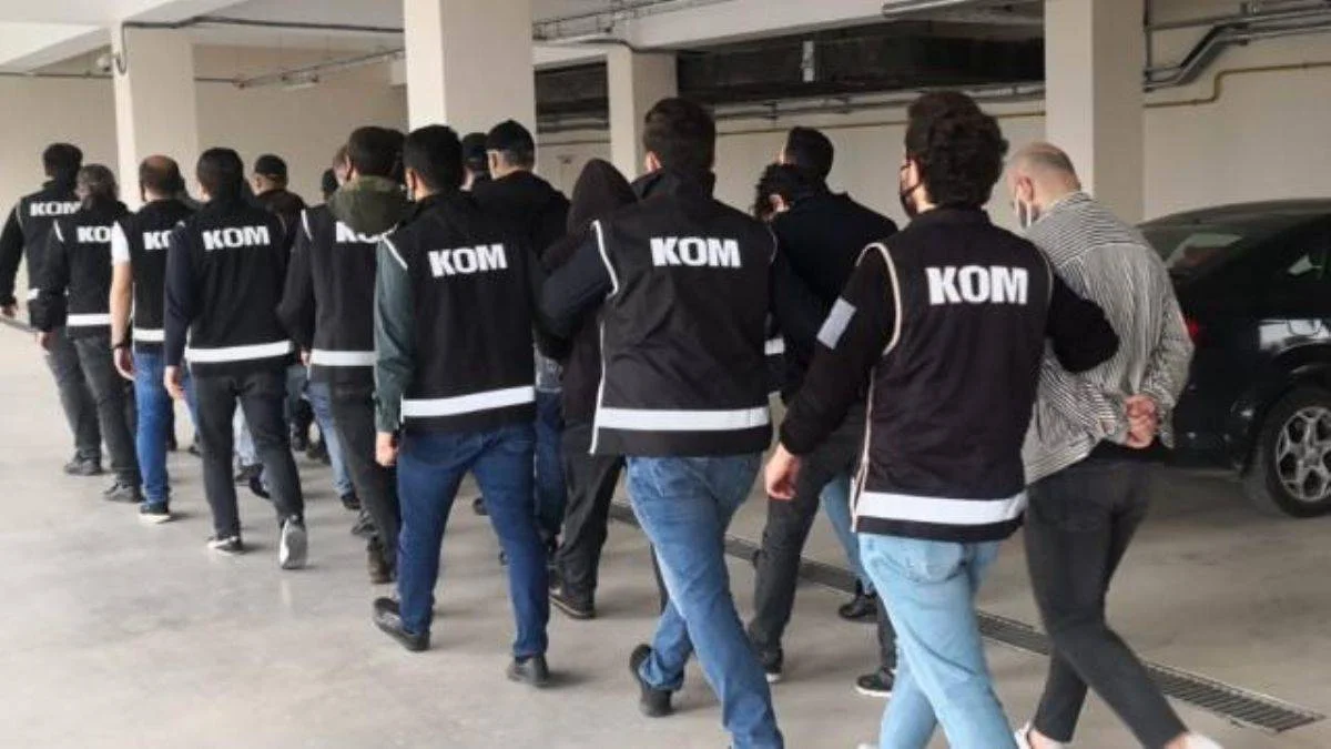 24 ilde FETÖ operasyonu: 82 kişi gözaltına alındı