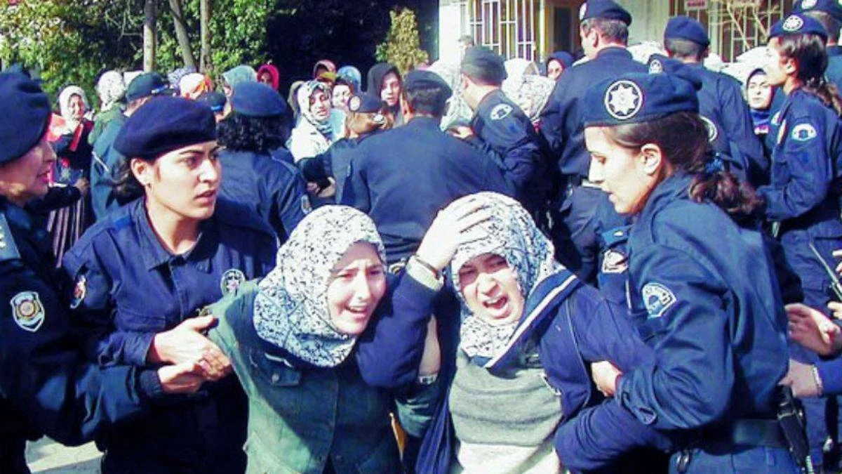 "28 Şubat darbesinin sivil ayağına dokunulmadı"