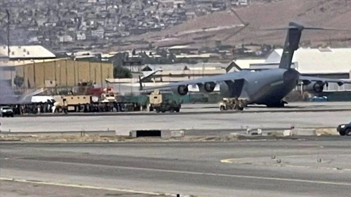 ABD Afganistan tahliyesini sürdürüyor... 30 bini aştı