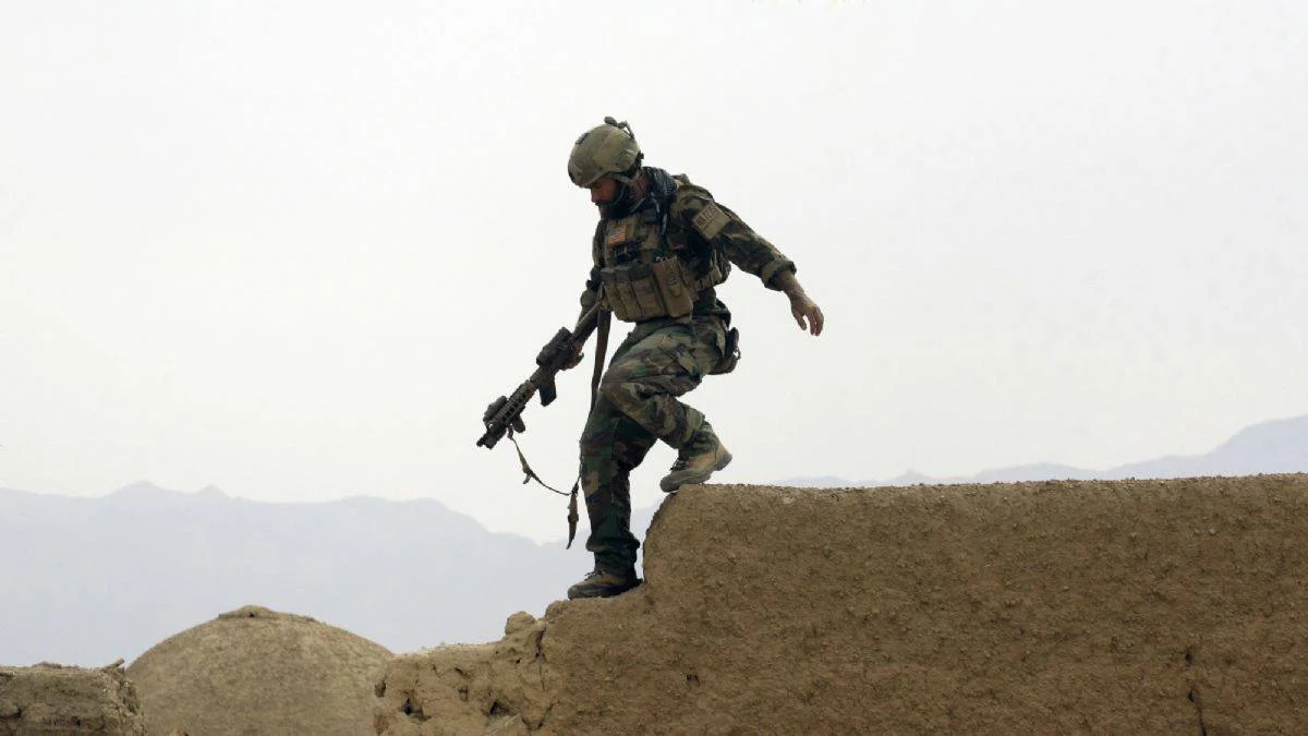 ANALİZ: Amerika Afganistan'dan düşerken...