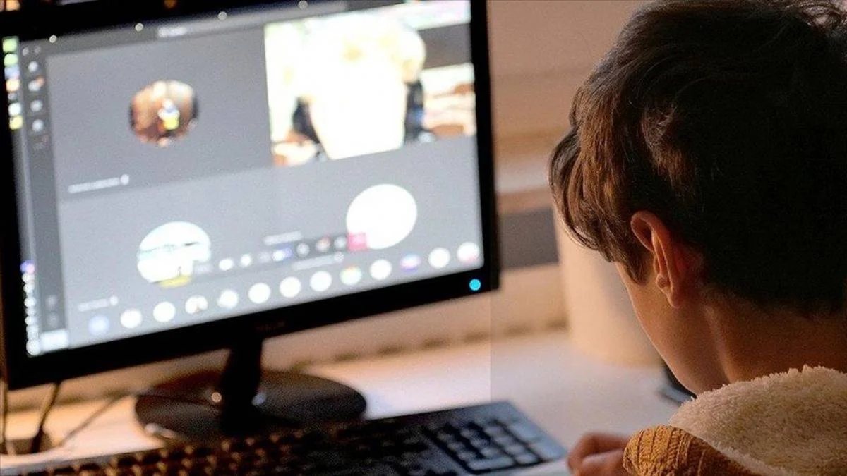 Bakanlık, internette çocuklar için zararlı olabilecek 1259 içeriğe müdahale etti