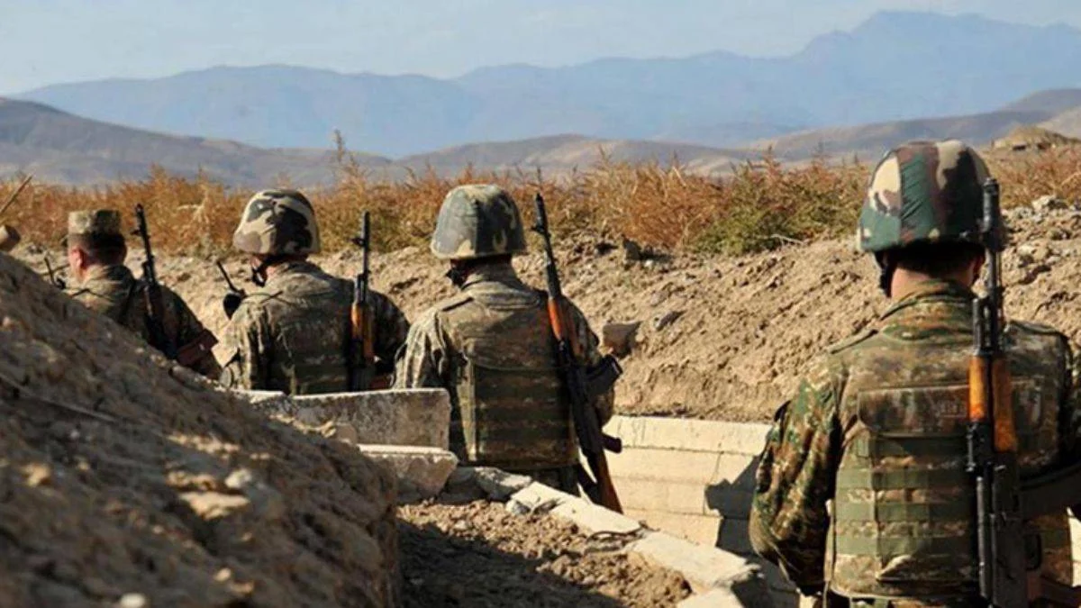 Ermenistan'dan Azerbaycan mevzilerine saldırı