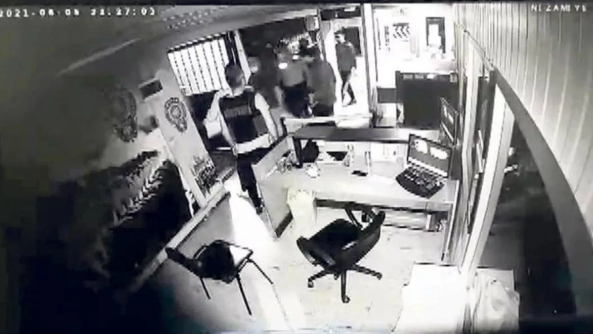 Esenyurt Polis Merkezi'nde fenalaşan kişinin ölümüne ilişkin 1 kişi tutuklandı