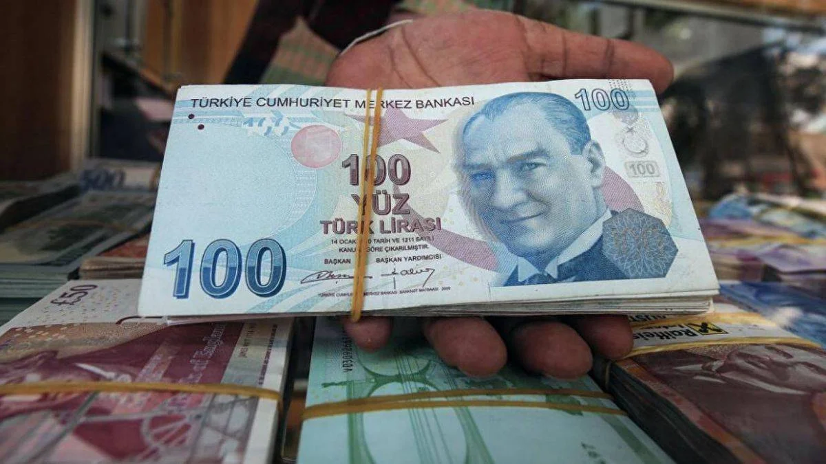 Faiz sabit kalınca kredi faizleri düşer mi? Ev kredisi faizleri ne zaman düşer?