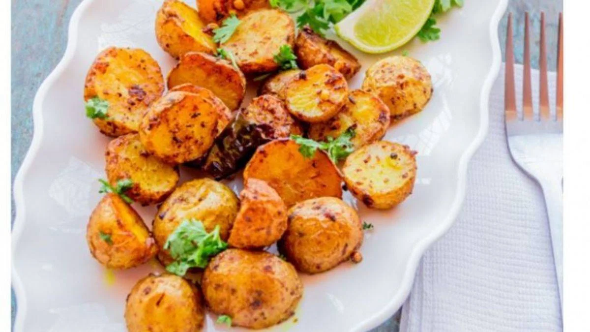 Fırında sütlü ve baharatlı patates kızartması tarifi