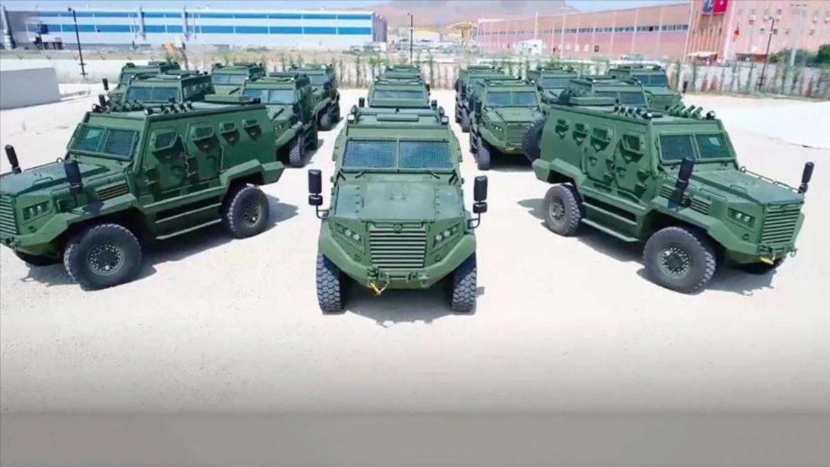 IDEF'te Katmerciler ve HAVELSAN'dan iş birliği anlaşması