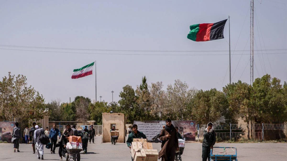 İran'dan ''Afganistan'' kararı: Başkonsolosluk Kabil'e taşındı