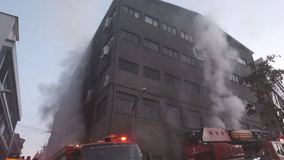 İstanbul'da ambalaj atölyesinde yangın